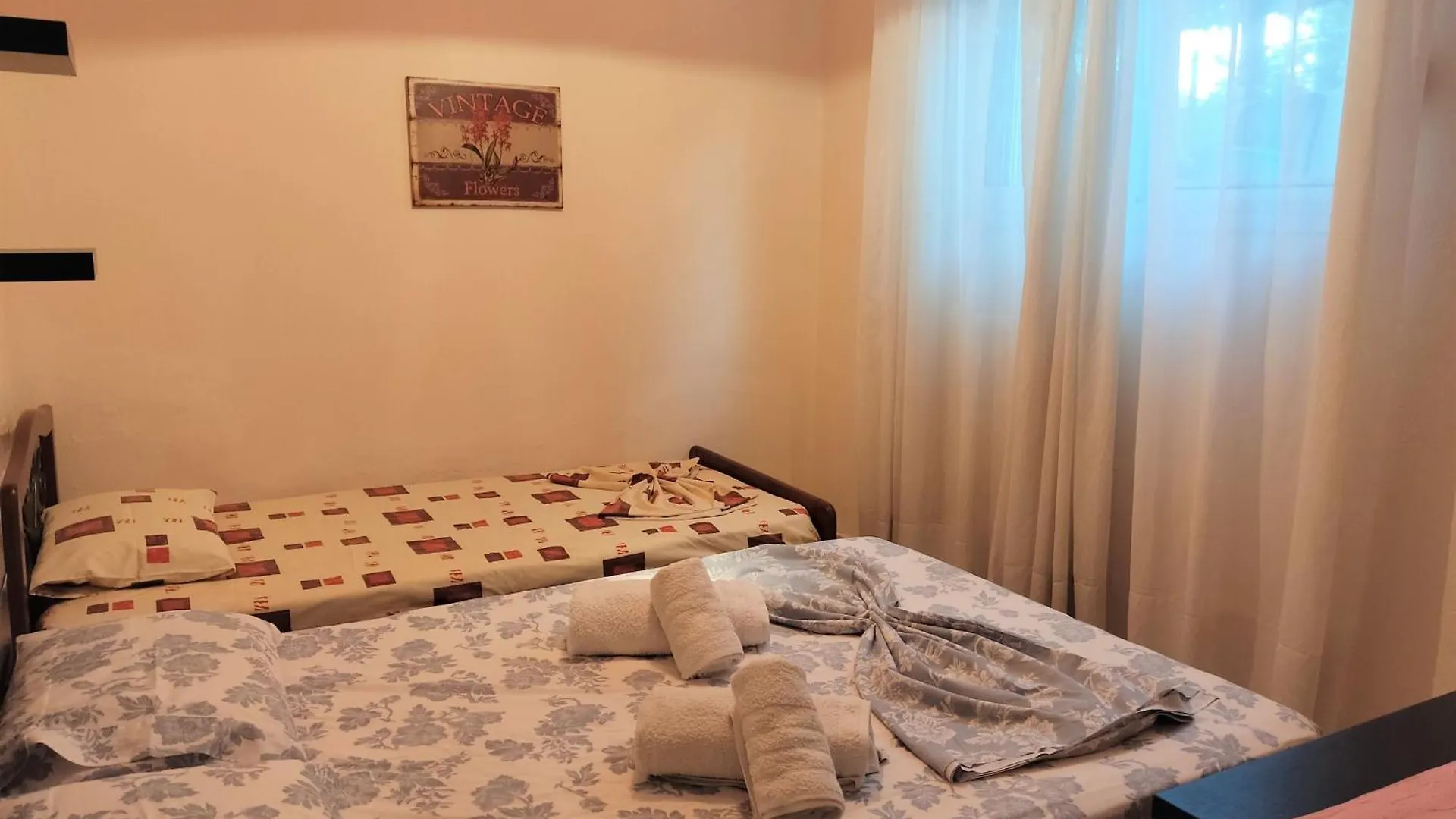Vacation Apartment Near The Sea Kalyves Polygyrou Grekland